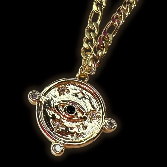 NEW 14K Gold-Plated Meghan Markle Inspired Evil Eye Talisman Pendant Necklace - Picture 1 of 9